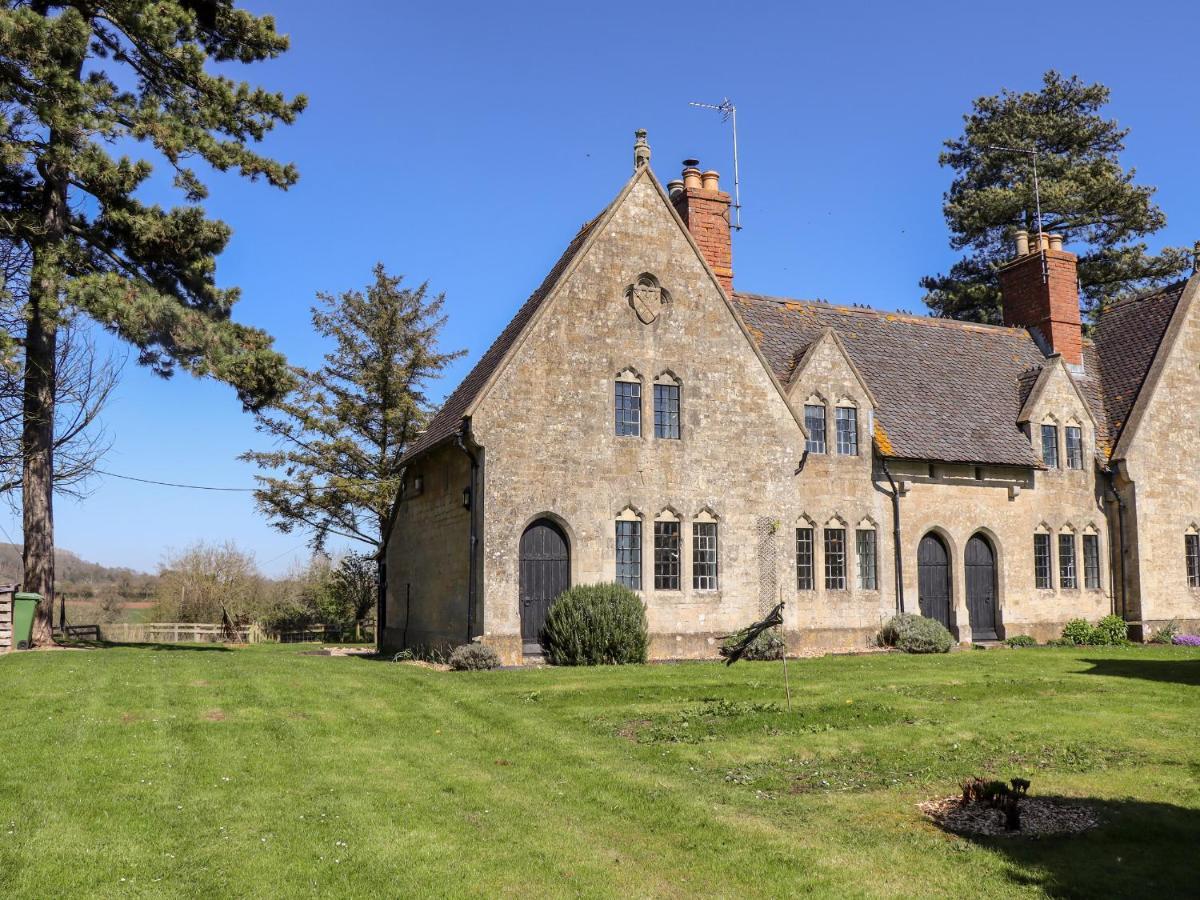 The Alms House West Gloucester Exterior foto